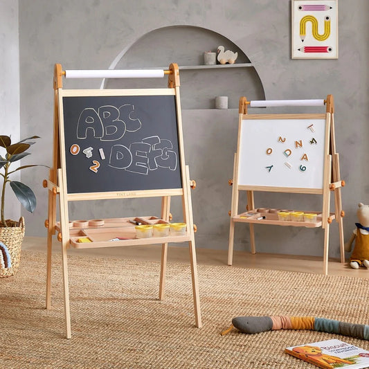 ® Magnitales Easel for Kids