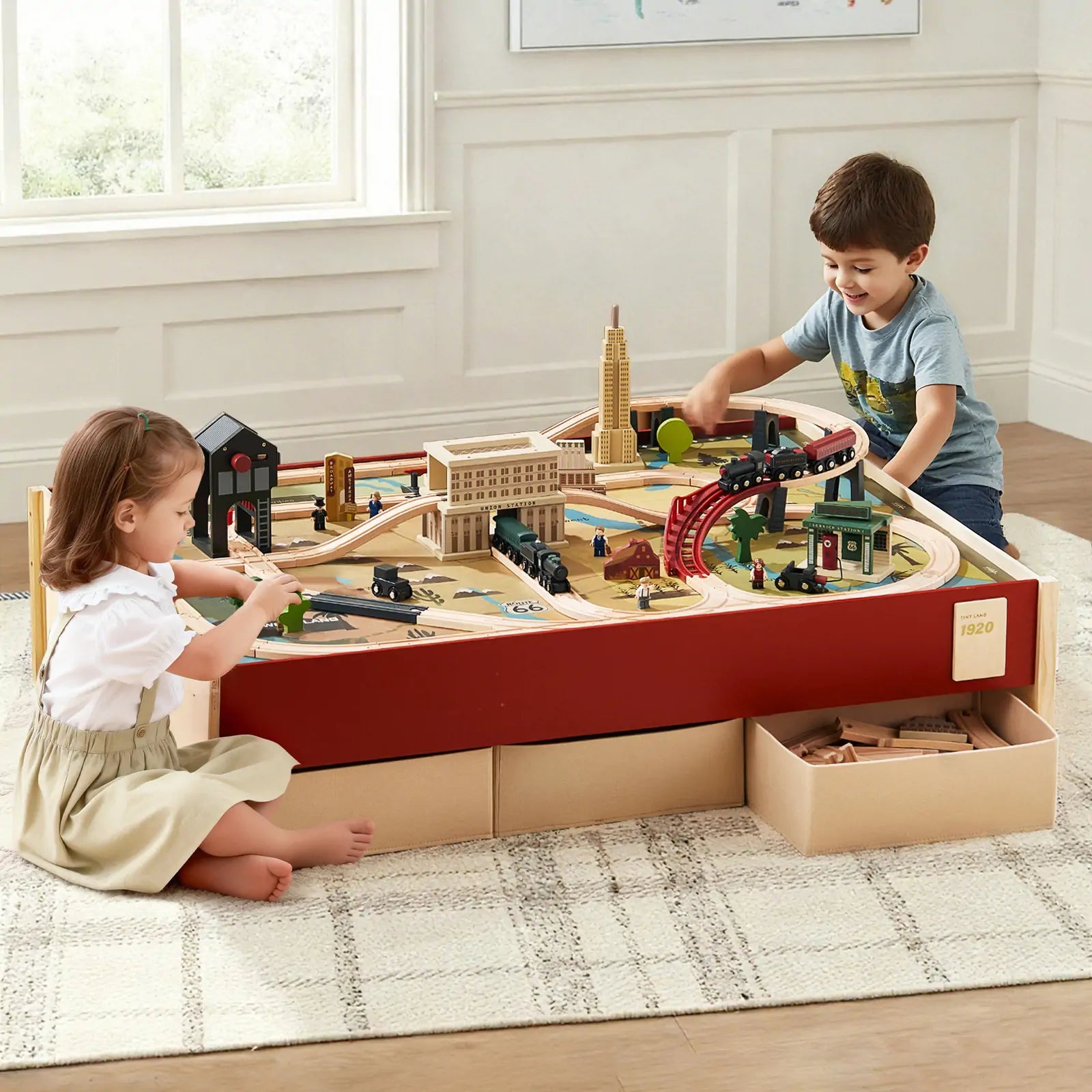 ® 1920 Railway Adventure Train Table