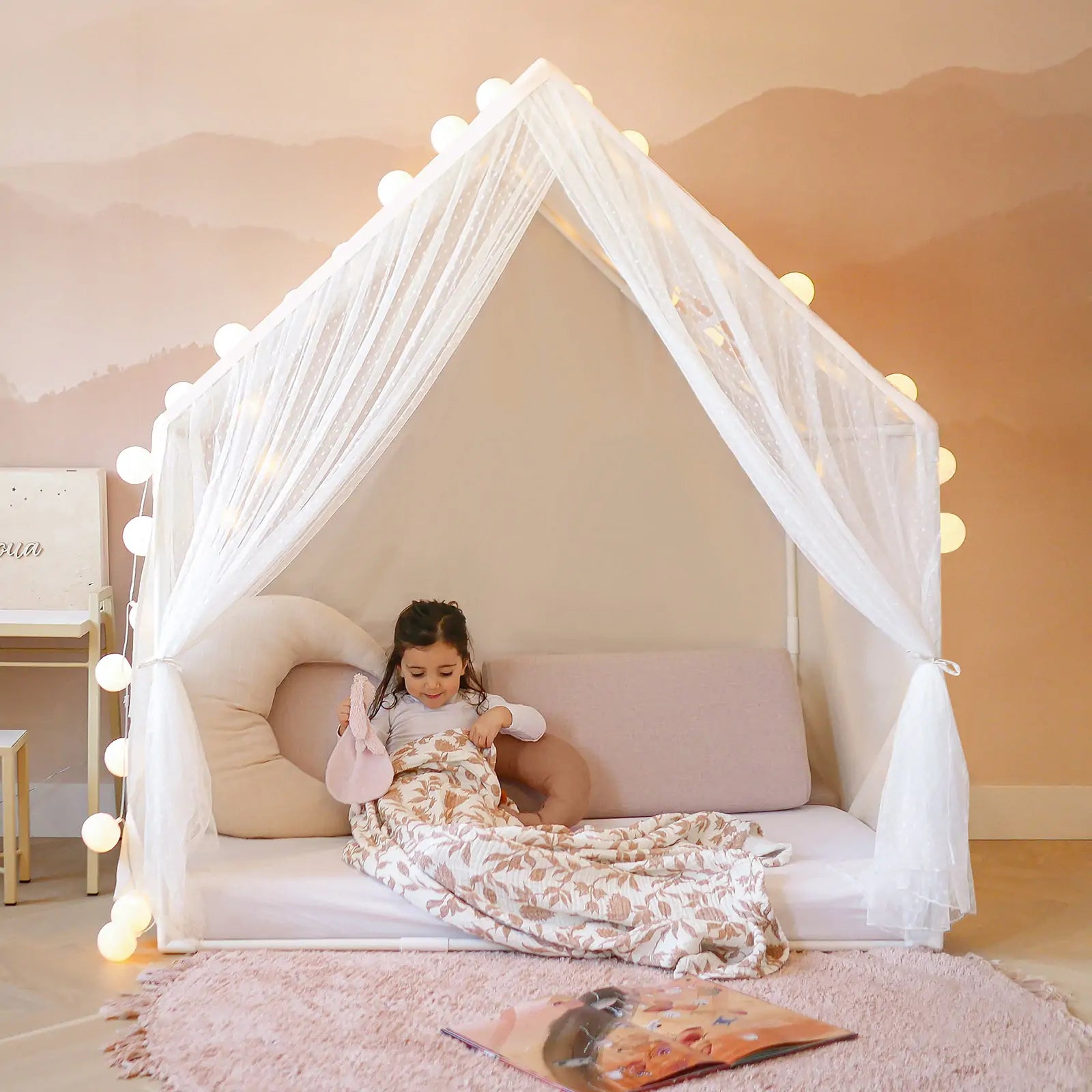 ® Large Space Play House with Star Lights