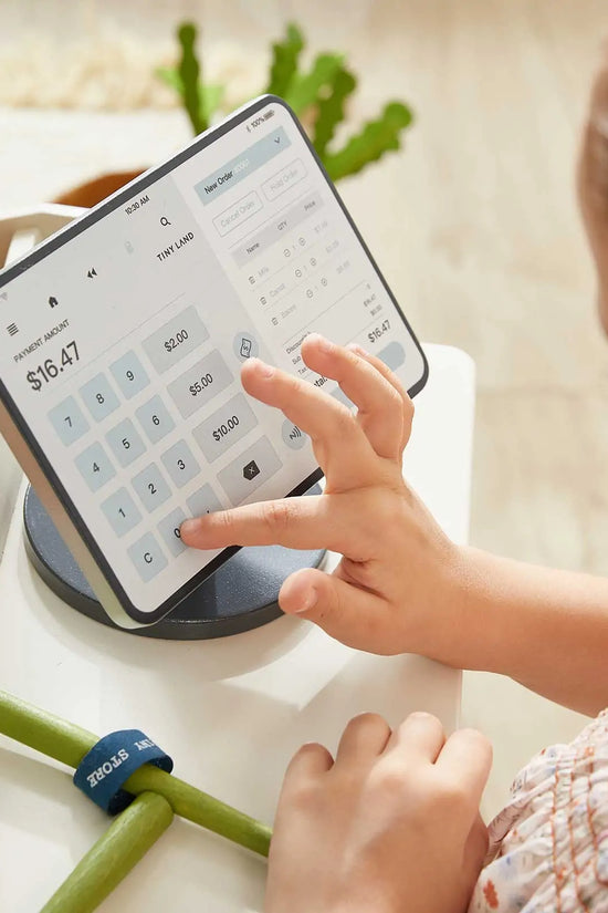 Farmers’ Market Gift Set: Market Stall & Organic Food Collection