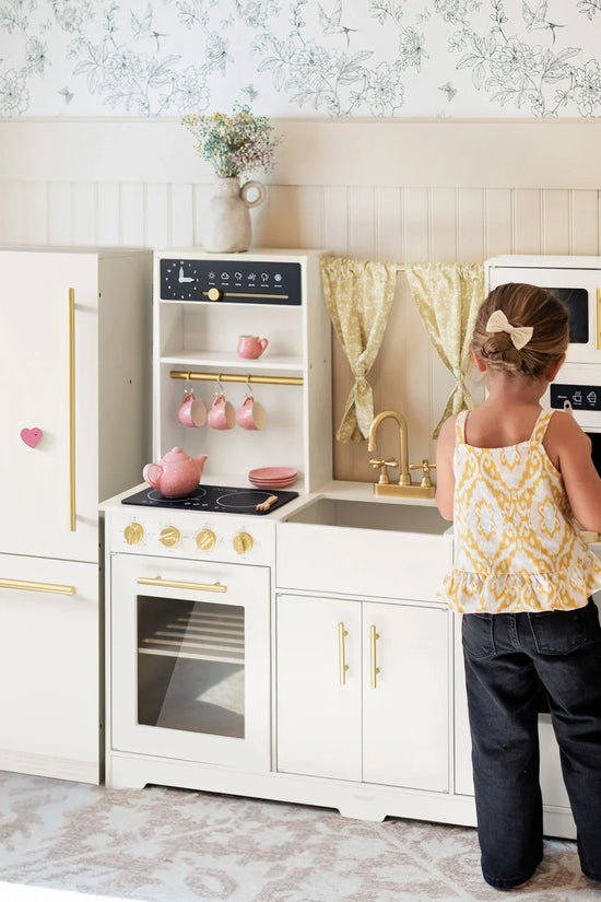 All-in-One Family Feast Gift Set：Luxury Kitchen & Fridge & Organic Food Collection