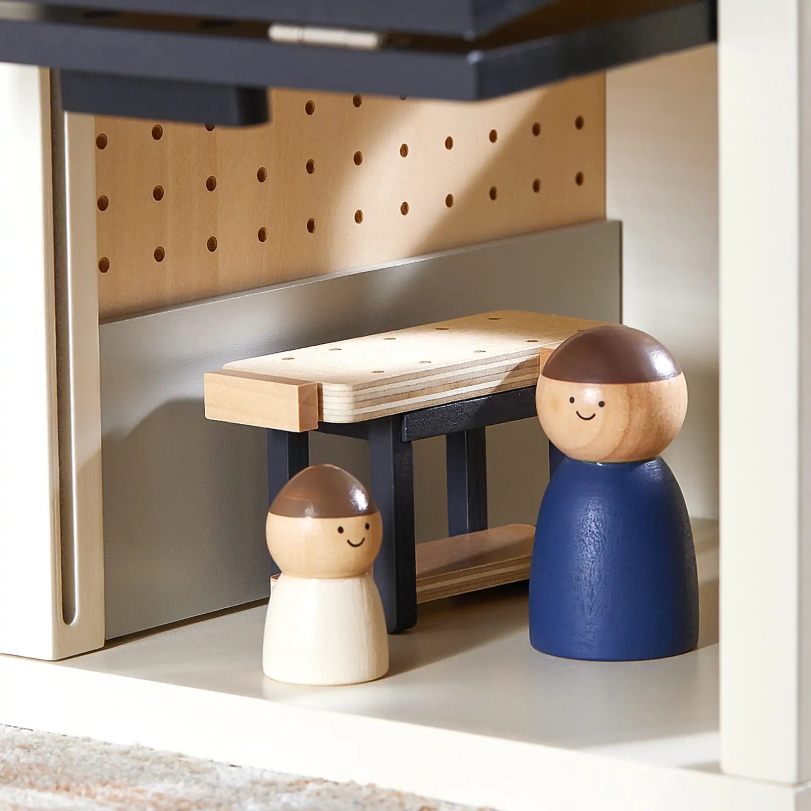 ® Wooden Dollhouse - Garage